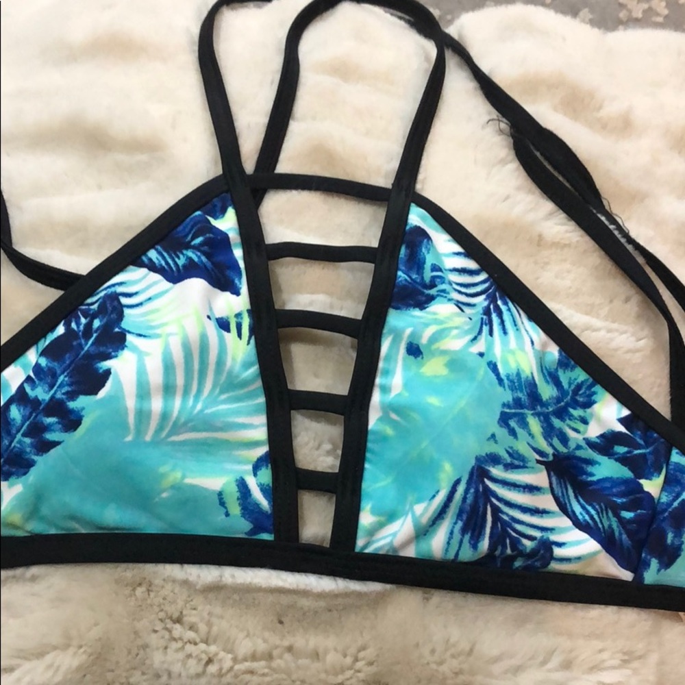 bikini top